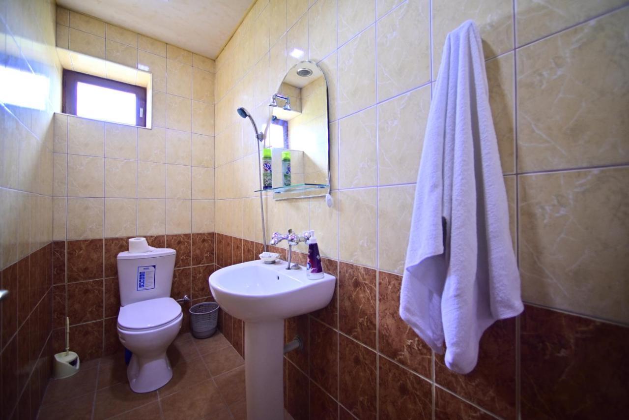 Sevan Tarsus Guesthouse Tsovazard Esterno foto
