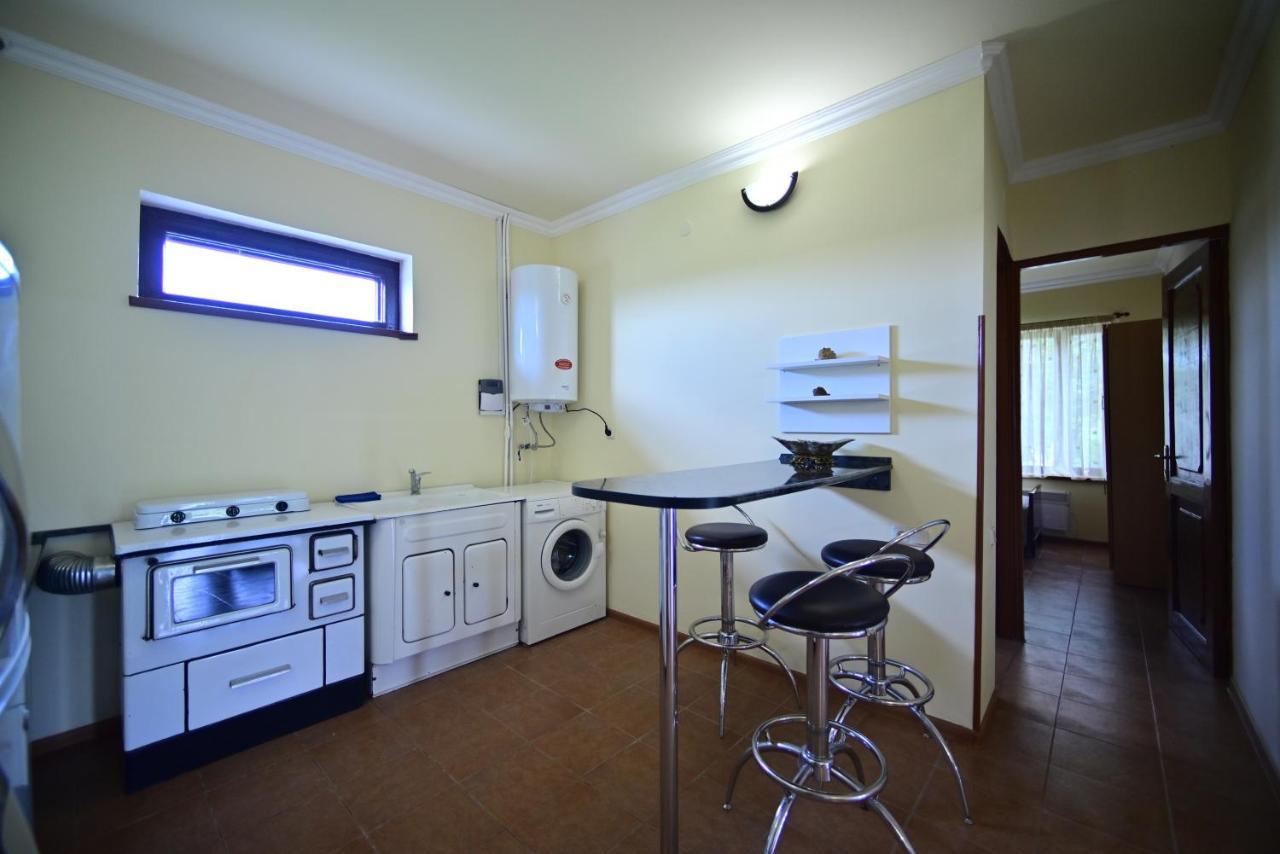 Sevan Tarsus Guesthouse Tsovazard Esterno foto