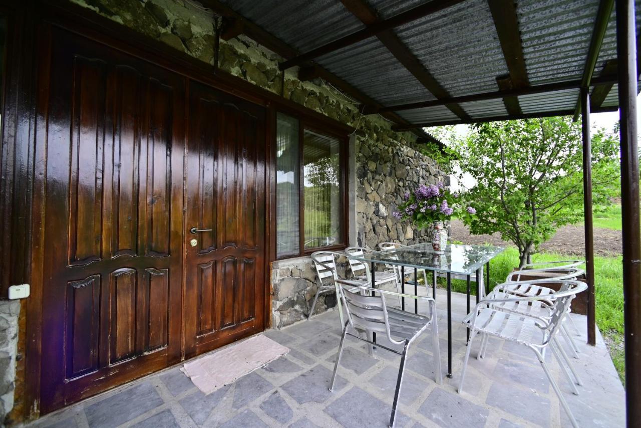 Sevan Tarsus Guesthouse Tsovazard Esterno foto